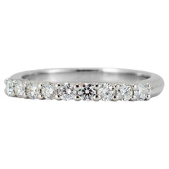 Tiffany & Co. Bague Tiffany Forever en platine avec diamants en demi-cercle, 0,27 carat au total