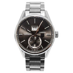 Montre Tag Heuer Carrera Calibre 8 GMT Grand Date 41 mm WAR5012.BA0723 en acier