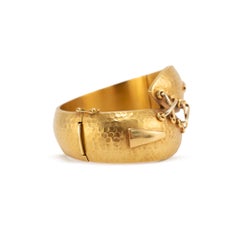 Vintage 18K Yellow Gold Criss-Cross Hammered Wide Bold Statement Bangle Bracelet