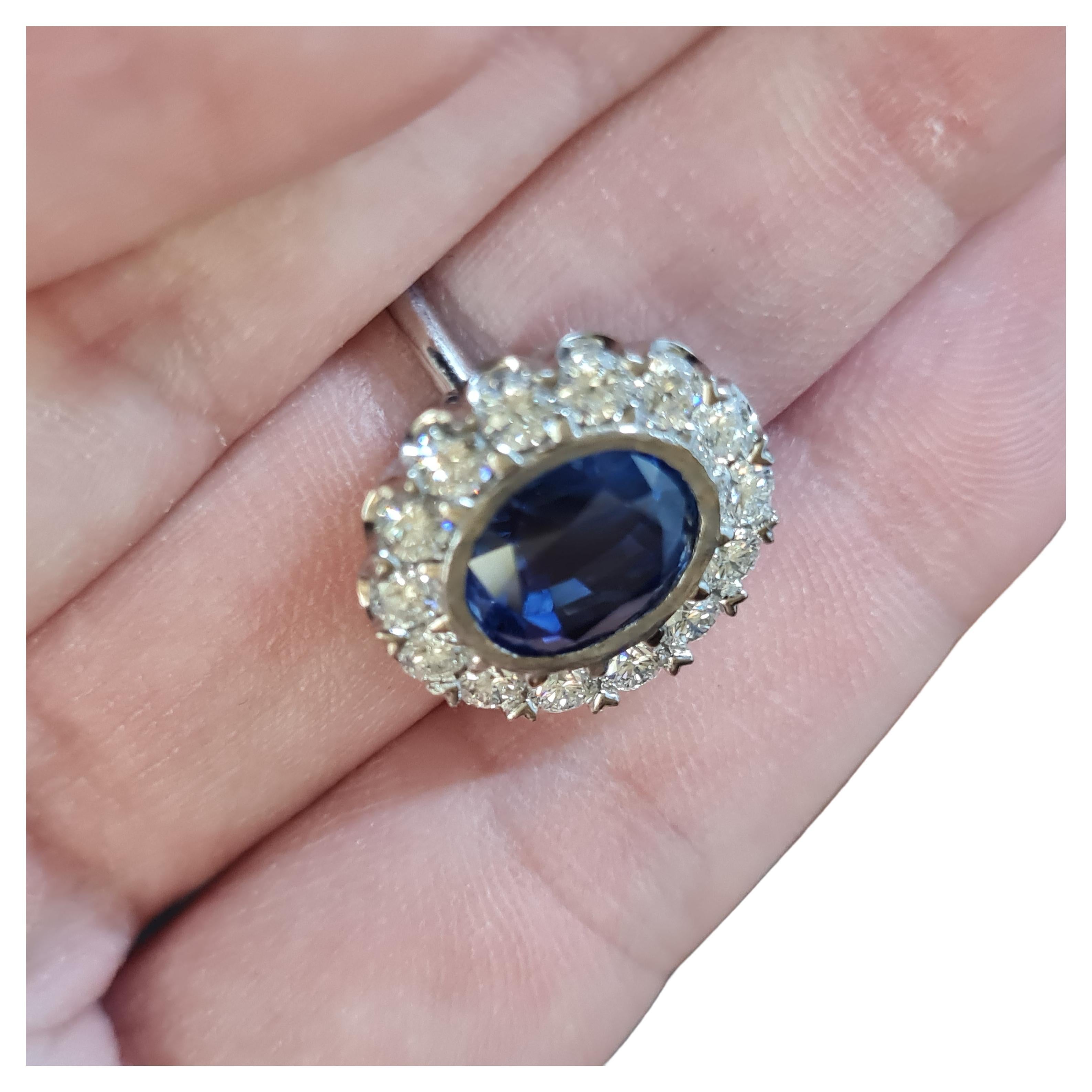 GIA Certified 5.83 CT Sapphire Diamond Platinum Ring  In New Condition For Sale In Deland, FL