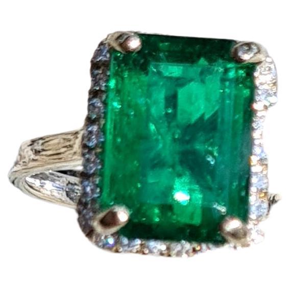 GIA Certified 4.54 CT Zambian Emerald Ring For Sale 1