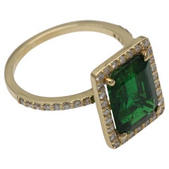 Green Emerald Diamond Ring Total Carat Weight 4.10 Carat in 14 K Yellow Gold
