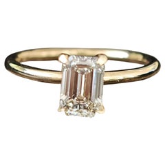Minimalistischer 1,31ct Smaragd-Schliff Ring mit natürlichem Diamant  H VS1  14K Gelbgold