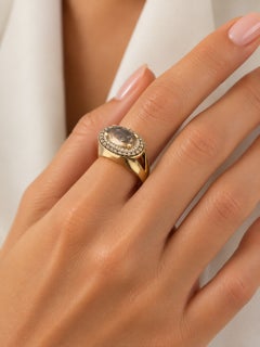 IGI Certified French Cocktail Ring 18kt Yellow & White Gold Quartz and Diamonds