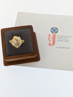 HRD Certified Belgian Cocktail Ring 18kt Yellow Gold with Natural Diamonds