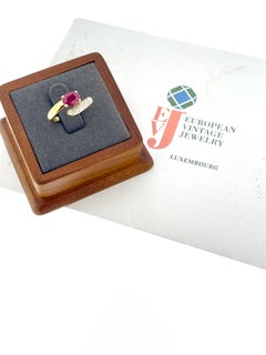 IGI Certified French Cocktail Ring 18kt Yellow/White Gold with Ruby and Diamonds
