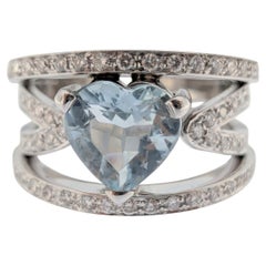 IGI Certified Italian Cocktail Ring 18kt White Gold with Aquamarine and Diamonds