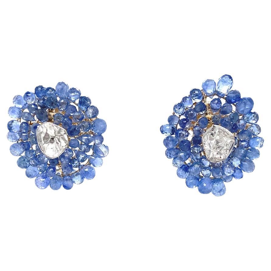 Floral Stud Polki Earrings with Blue Briolletes Gemstone set in 18k Solid Gold For Sale
