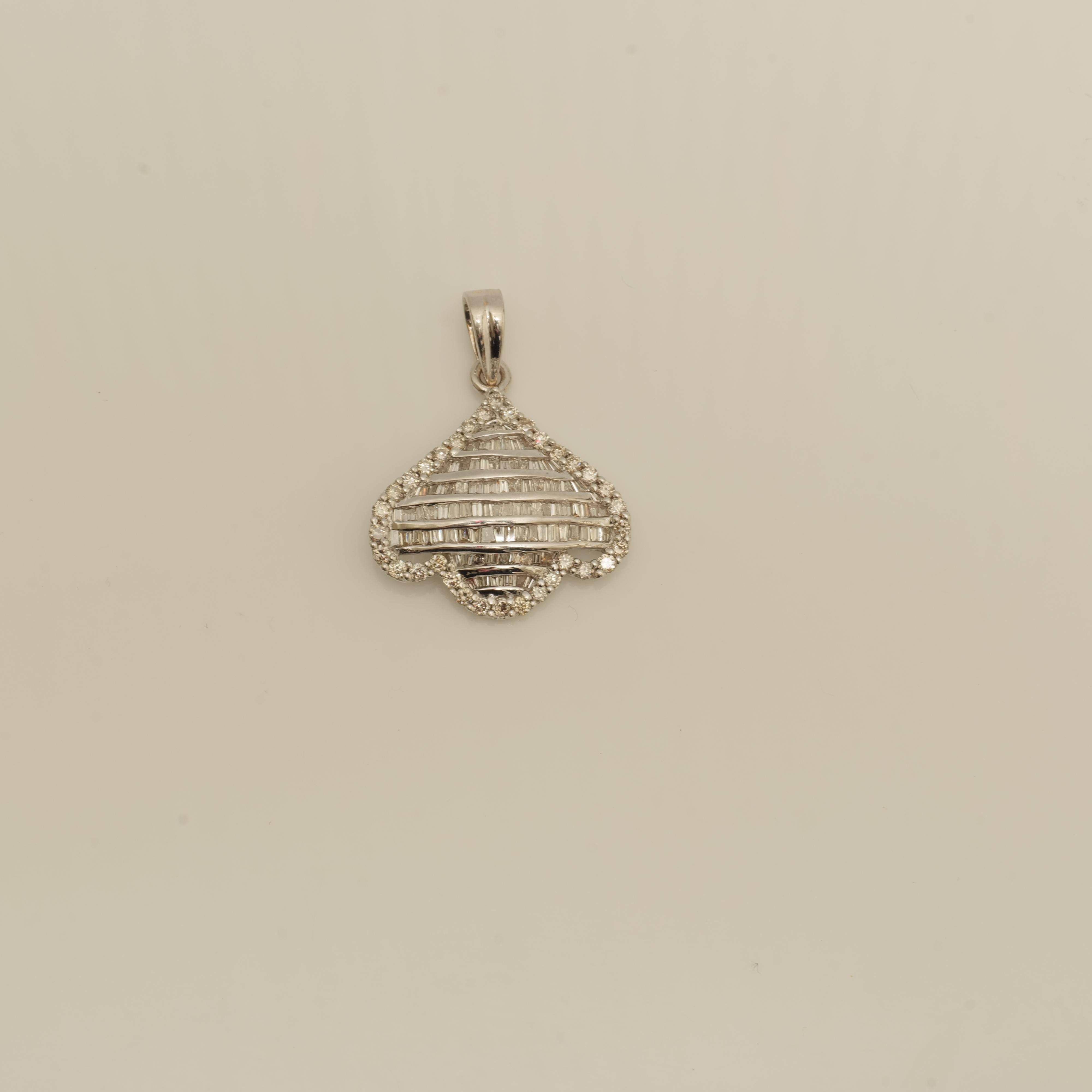 Blumenblatt-Diamant-Anhänger-Halskette aus massivem 14-karätigem Gold (zertifiziert) im Angebot 2