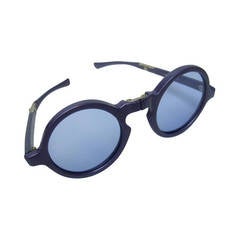 Avant Garde Italian Plum Tinted Sunglasses Designed by Tutti Fruitti ca 1960s