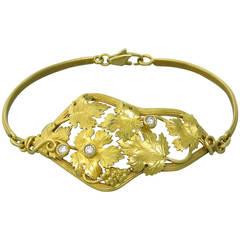 Diamond Gold Leaf Motif Bracelet