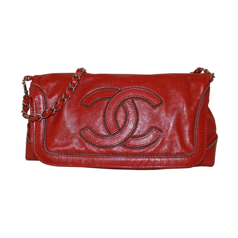 Chanel Scarlet Lambskin Shoulder Bag PHW - circa 2007
