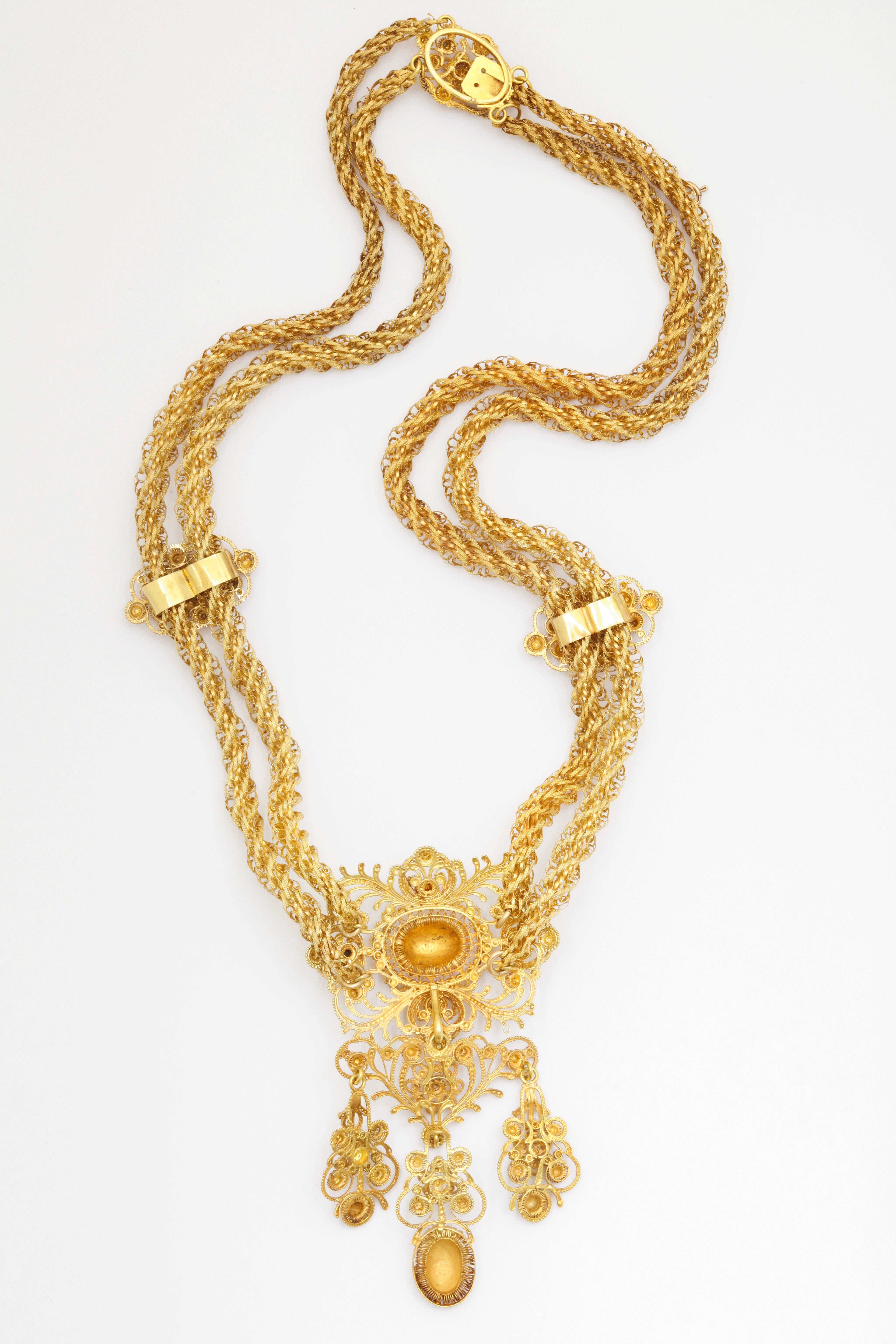 Women's Georgian Cannetille Work Gold Necklace Earrings Set