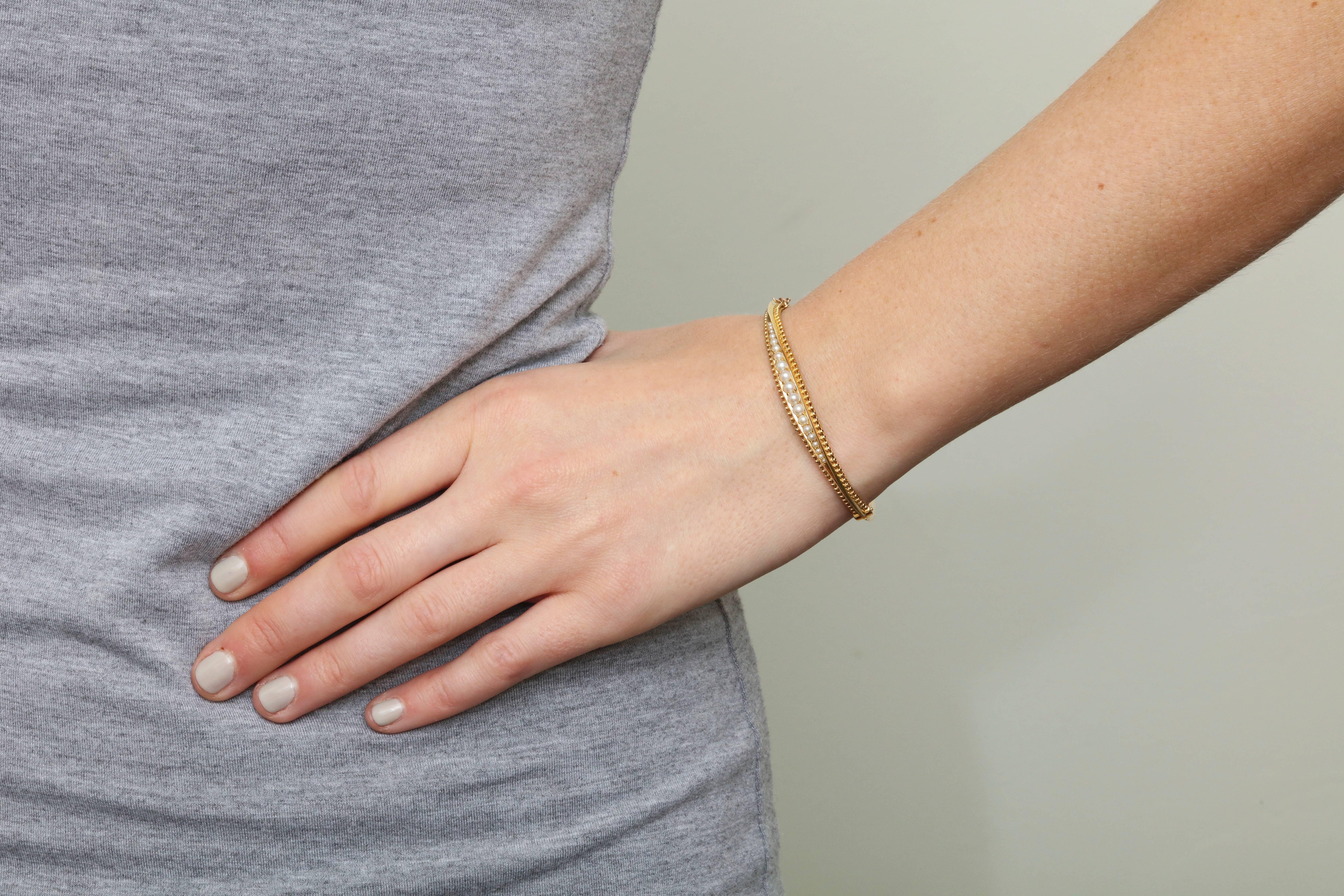 Women's An Edwardian Gold Natural Pearl Bracelet