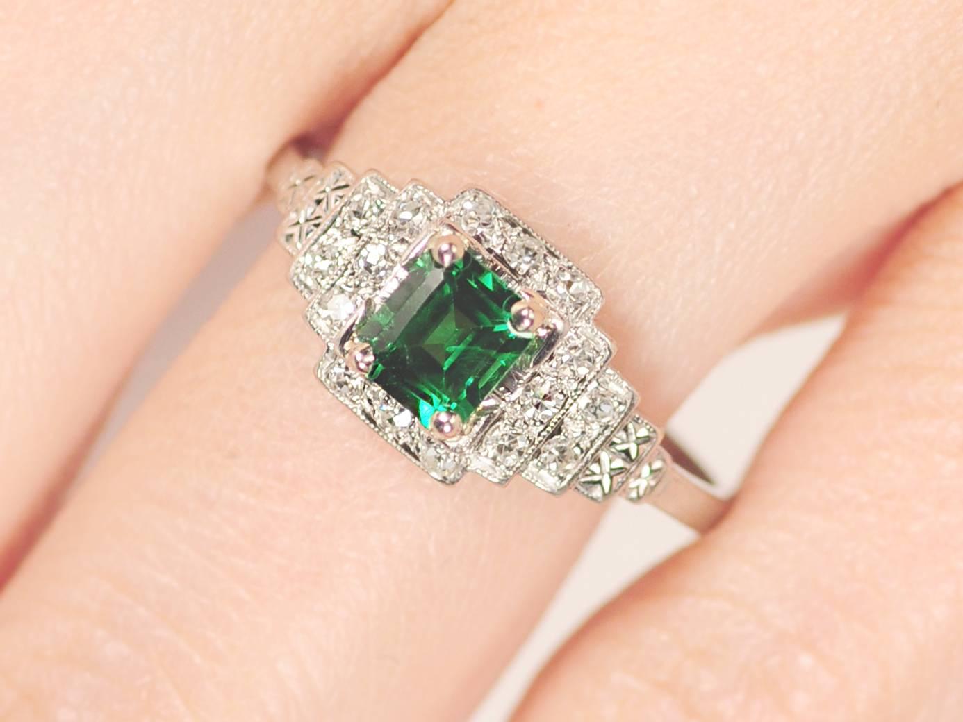 platinum emerald ring vintage