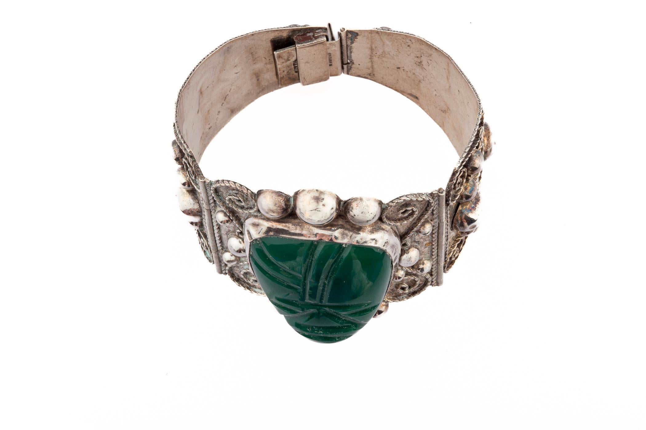 Bracciale messicano in argento e bachelite in stile peruviano, 1940 ca. in vendita 1