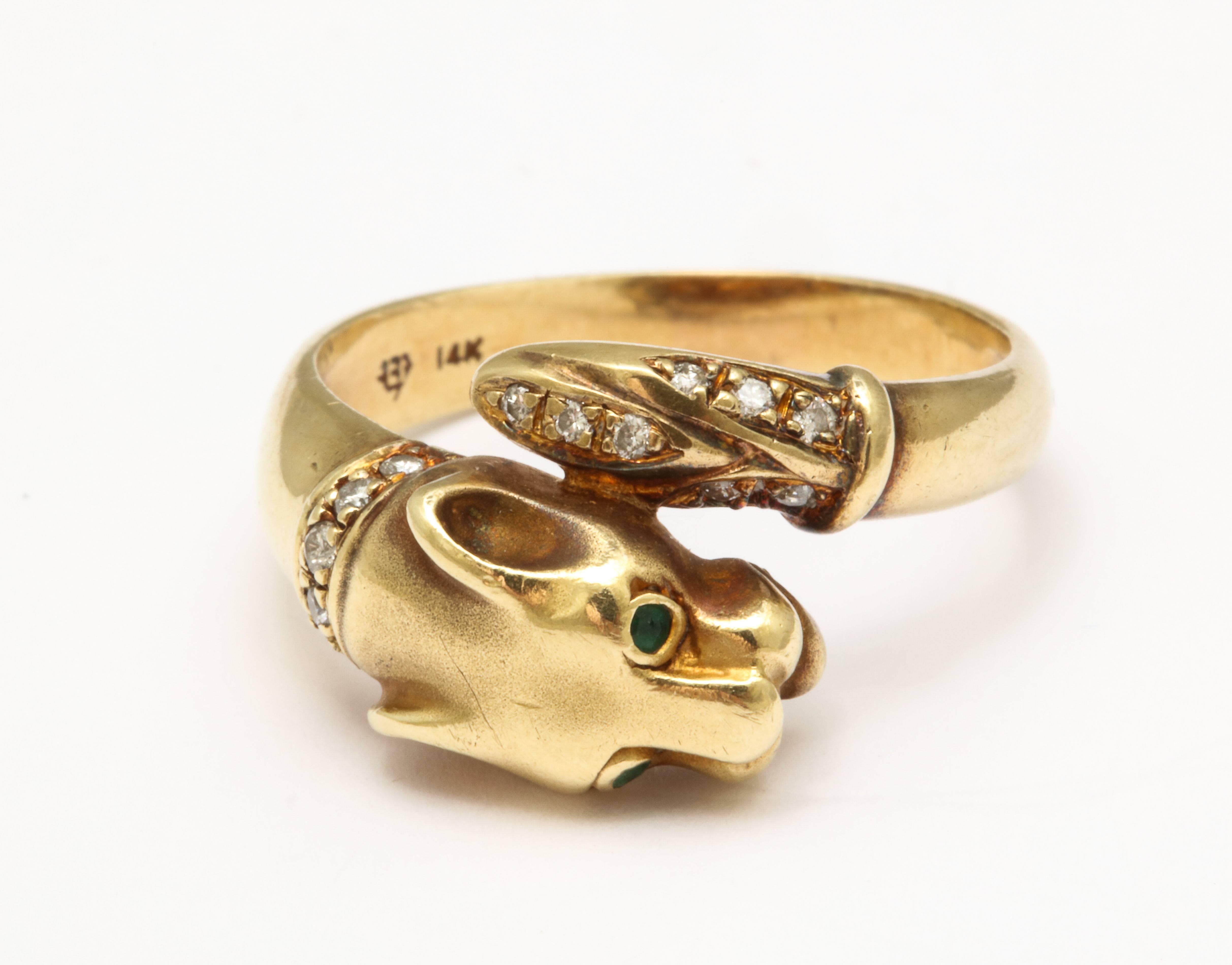 Emerald Eyed Gold Panther Ring In Excellent Condition In Stamford, CT