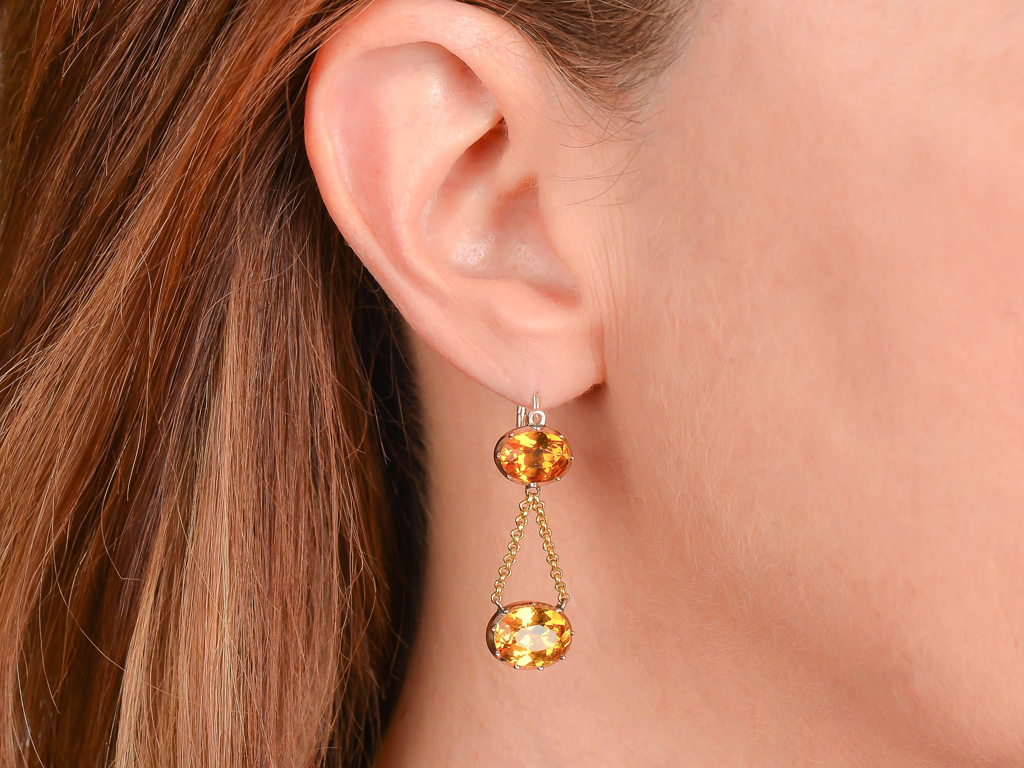 Georgian Fiery Citrine Paste Chandelier Earrings In Excellent Condition In Stamford, CT