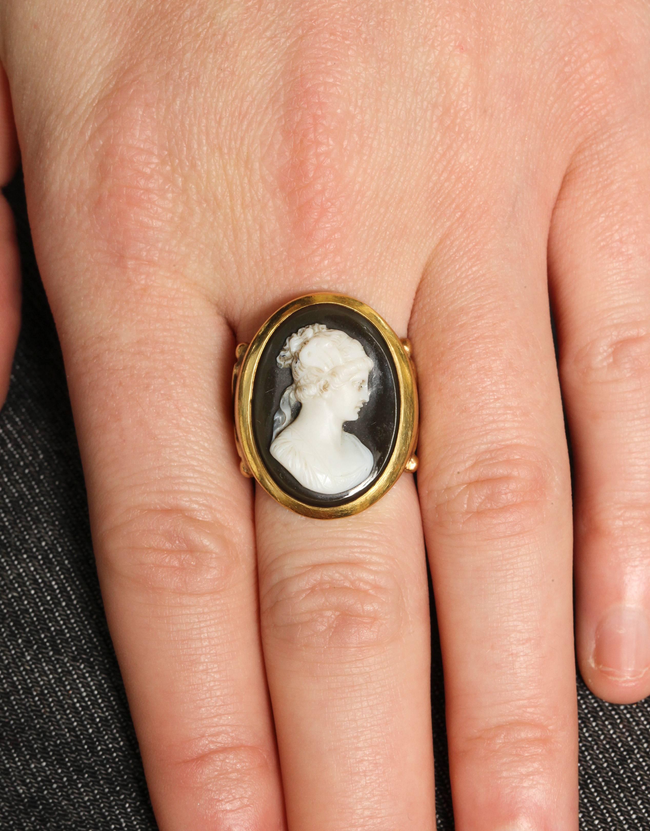 Psyche Raised in a Sardonyx Cameo Ring 4