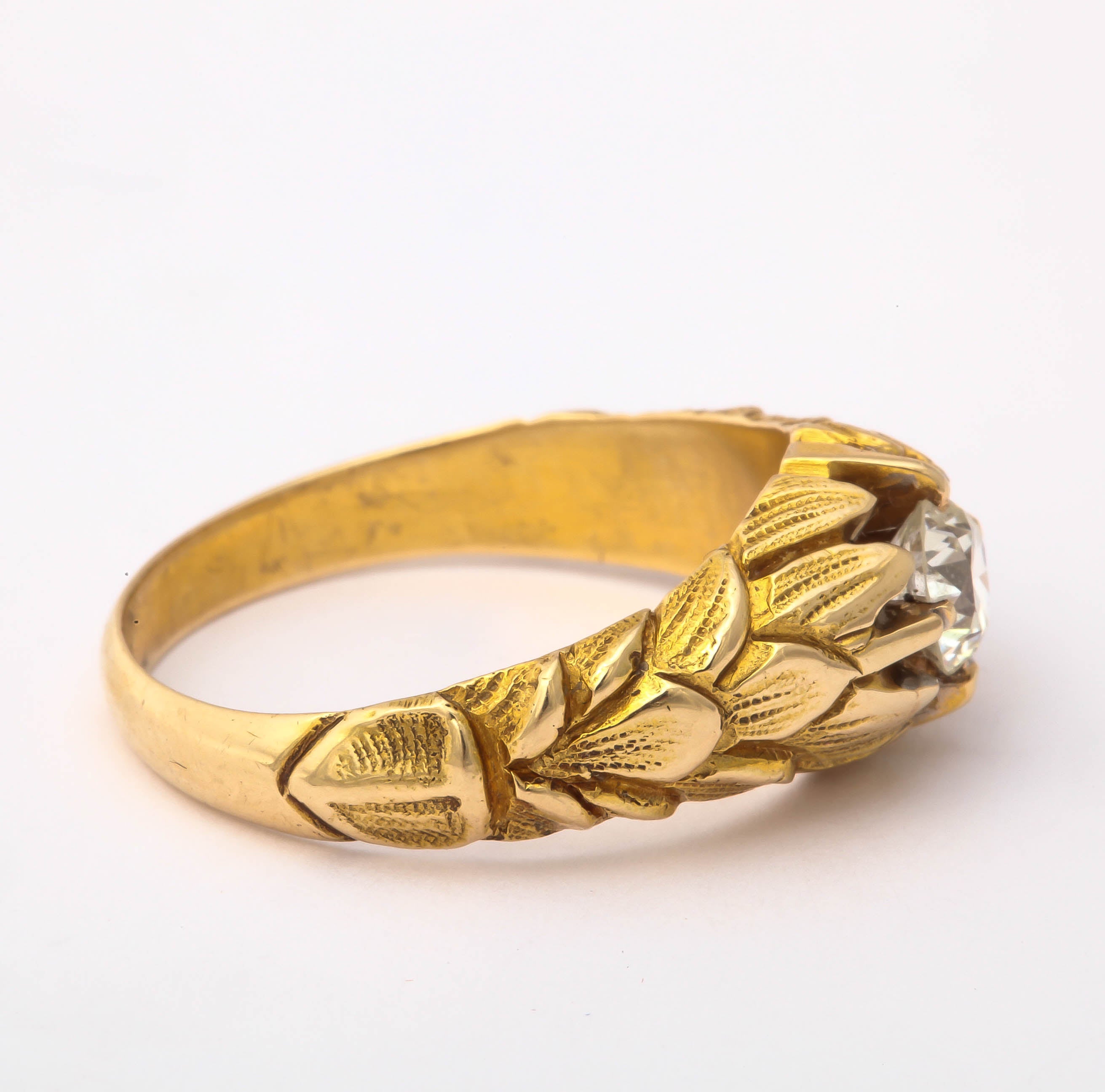 The Glory of an Art Nouveau Gold and Diamond Ring 1