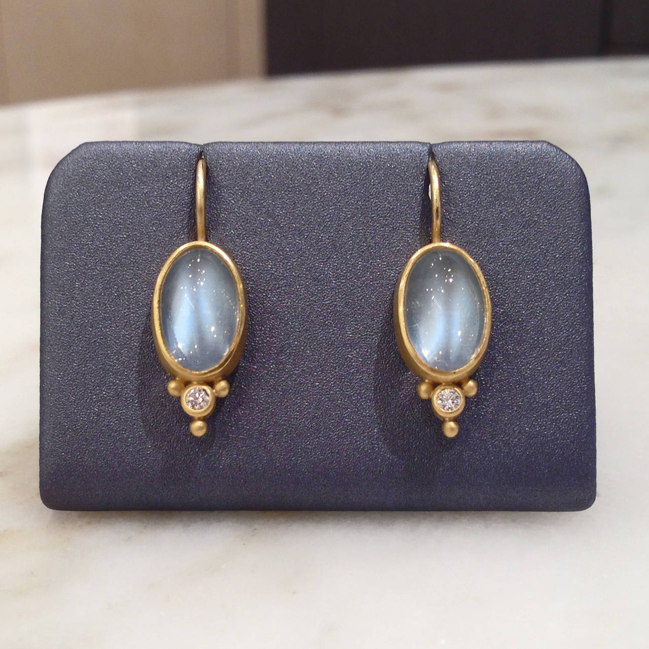 Artist Denise Betesh Cat's Eye Moonstone Diamond Gold Platinum Earrings