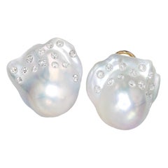 Russell Trusso South Sea Baroque Pearl White Diamond Embedded Stud Earrings 9