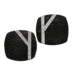 Orecchini con diamante bianco brillante forgiati a mano in acciaio e oro, Jaclyn Davidson