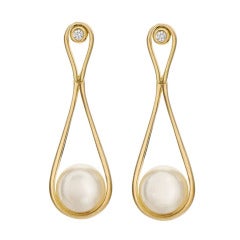 Antonio Bernardo Pearl Diamond Gold Swing Earrings