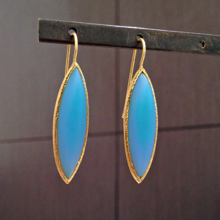 Modern Violet Blue Agate Drop Earrings