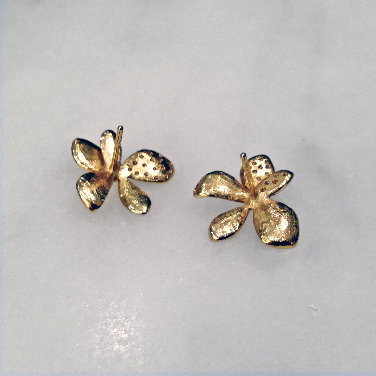 John Iversen Pave Diamond Matte Gold Hydrangea Stud Earrings at 1stDibs