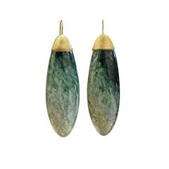 Exceptional Jade Canvas 22 karat gold Earrings