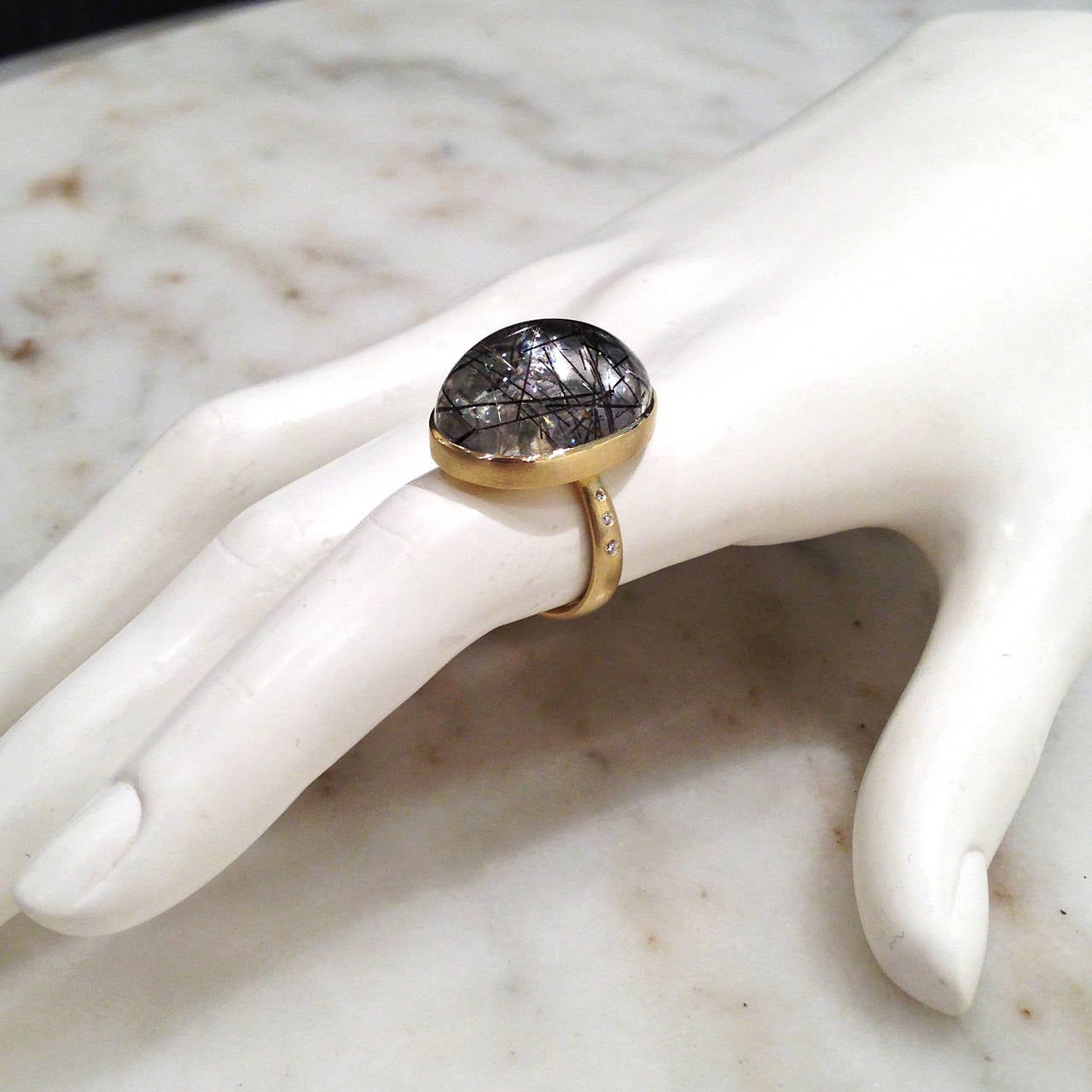 Robin Waynee Mirrored Black Needle Rutilated Quartz White Diamond Dome Ring In New Condition In Dallas, TX