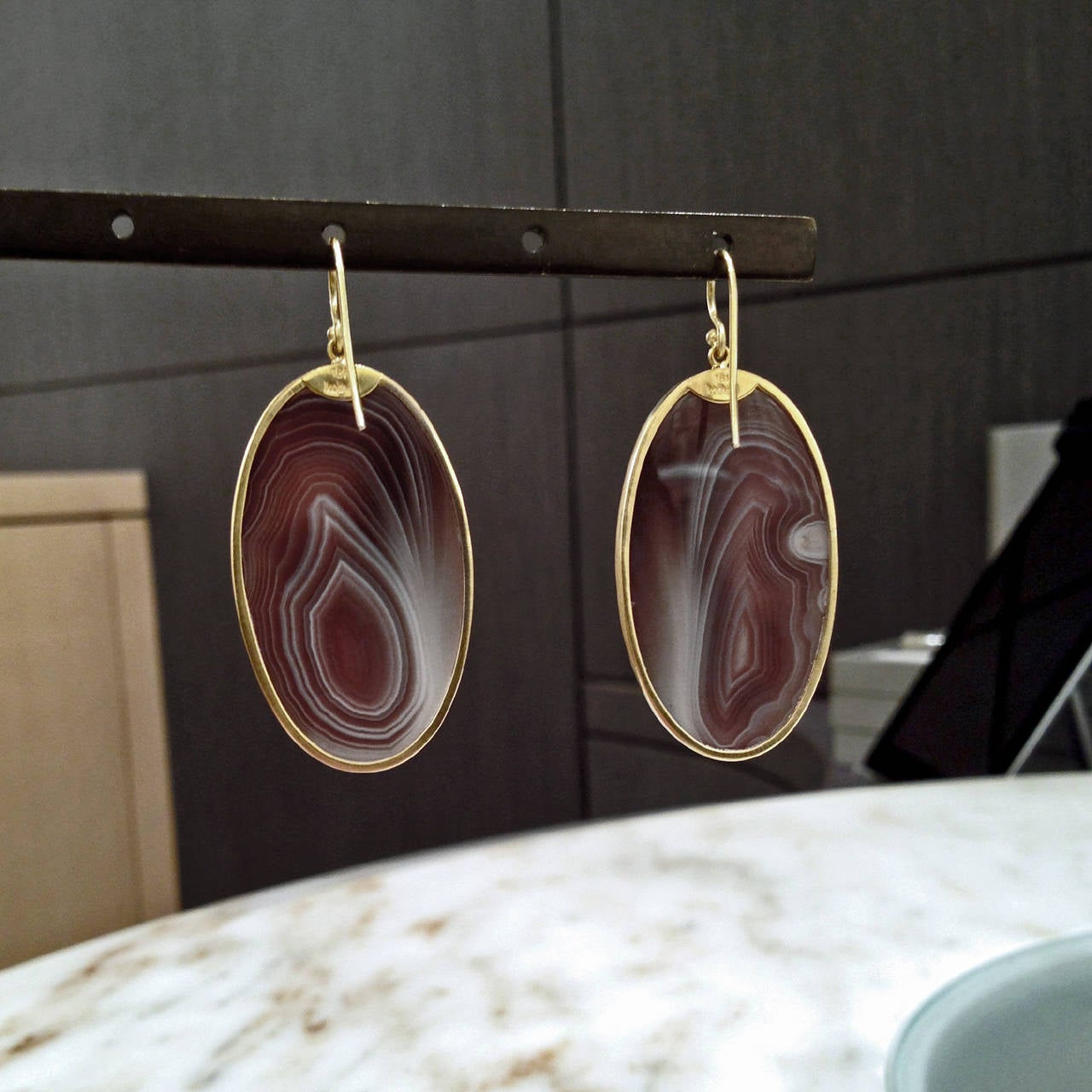 Kothari Botswana Agate Inlaid Diamond Gold Wave Earrings In New Condition In Dallas, TX