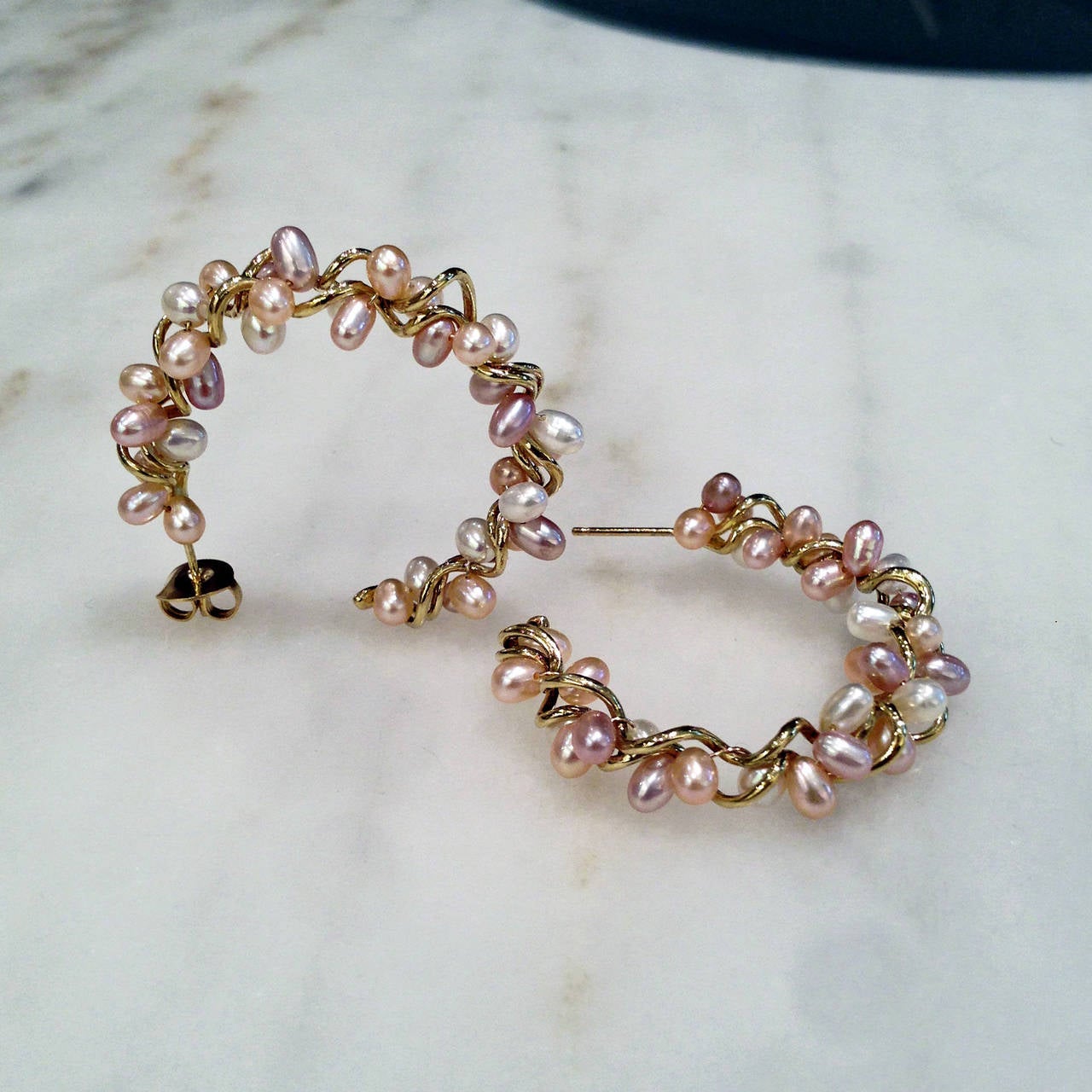 pearl gold hoop earrings