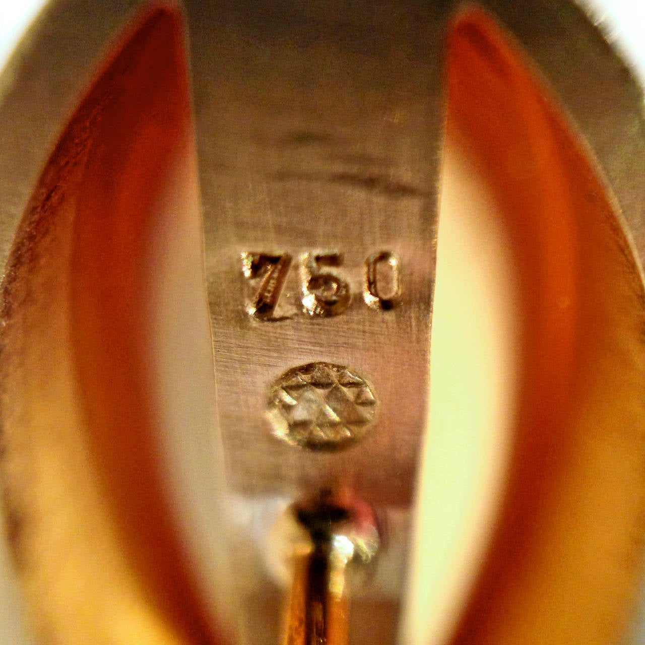 Atelier Munsteiner One-of-a-Kind Icicle-Cut Vivid Orange Citrine Gold Earrings 1