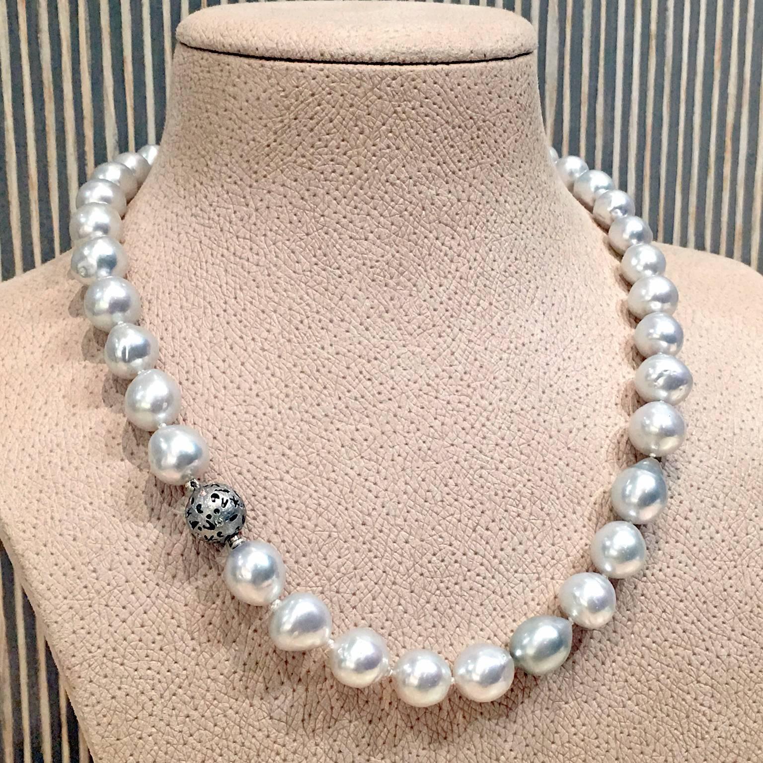 Artist 2016 Barbara Heinrich Silver South Sea Pearl Diamond Platinum Necklace