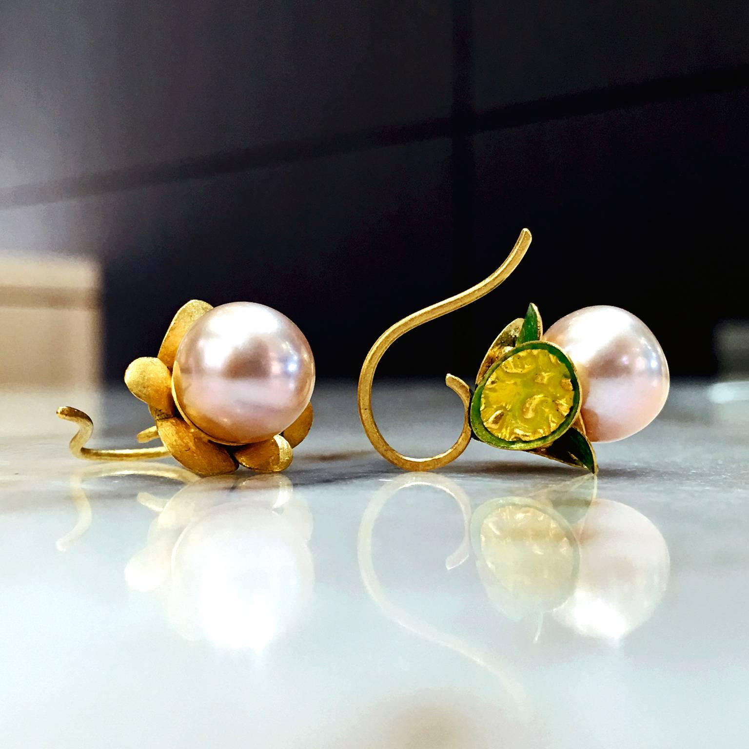 Eva Steinberg Enamel Freshwater Pearl Green Yellow Opalescent Drop Earrings In New Condition In Dallas, TX