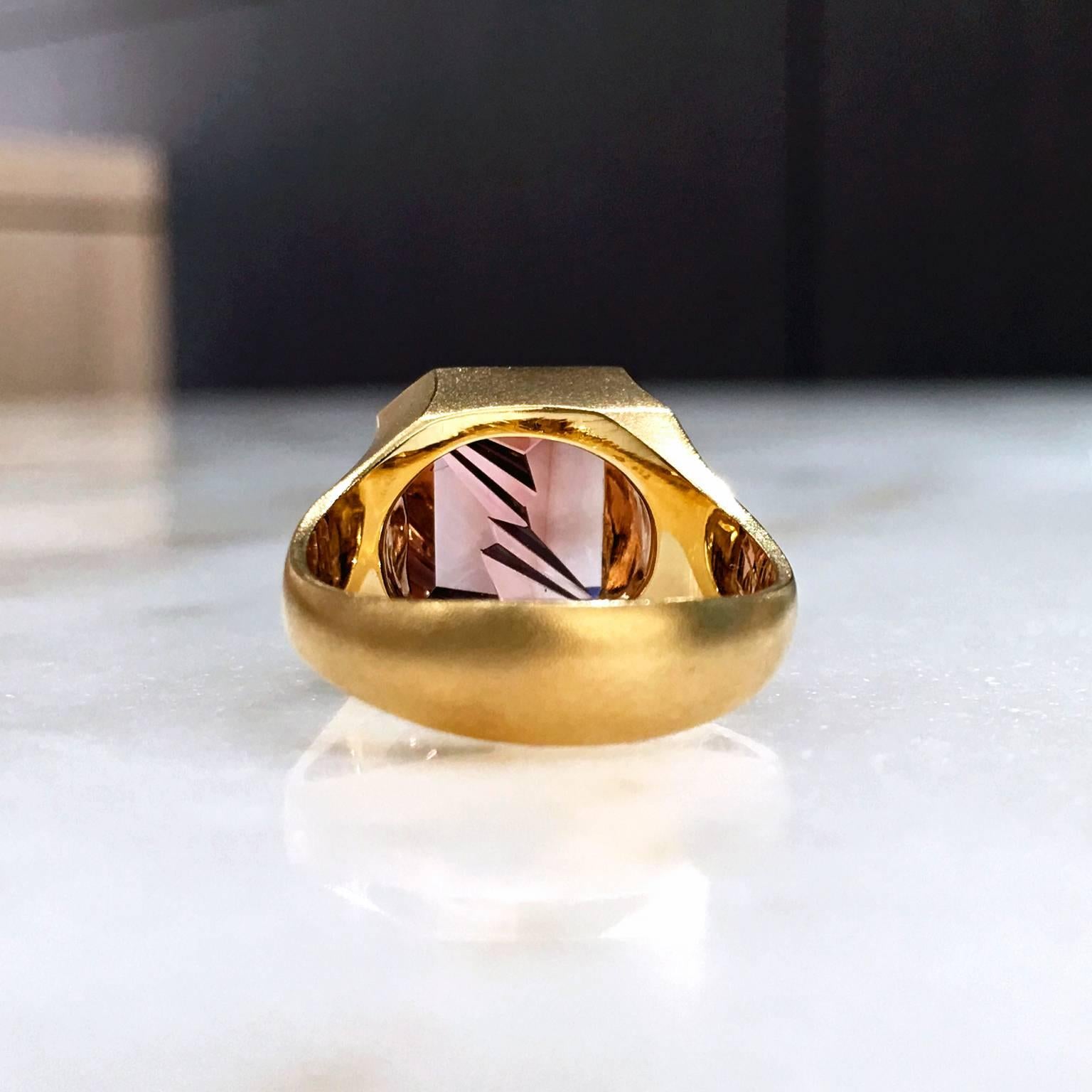 Women's or Men's Atelier Munsteiner Faceted Rubelite Tourmaline Gold Solitaire Ring
