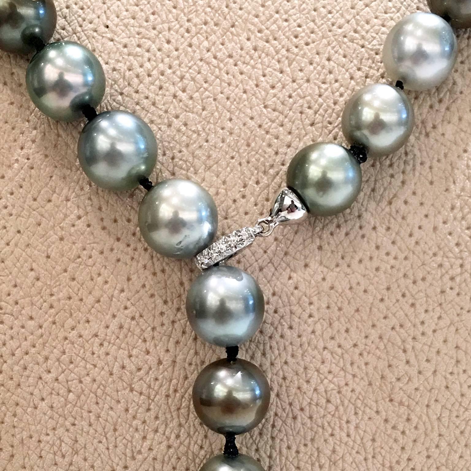 Women's Russell Trusso Silver Gray Tahitian Pearl Diamond Gold Clasp Lariat Necklace