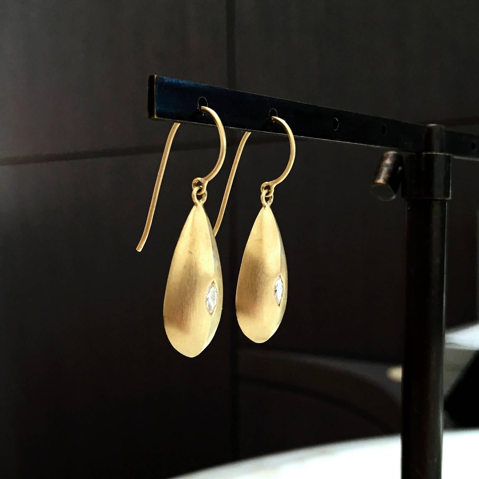 Handmade Marquise Diamond Matte Satin Gold Teardrop Earrings In New Condition In Dallas, TX