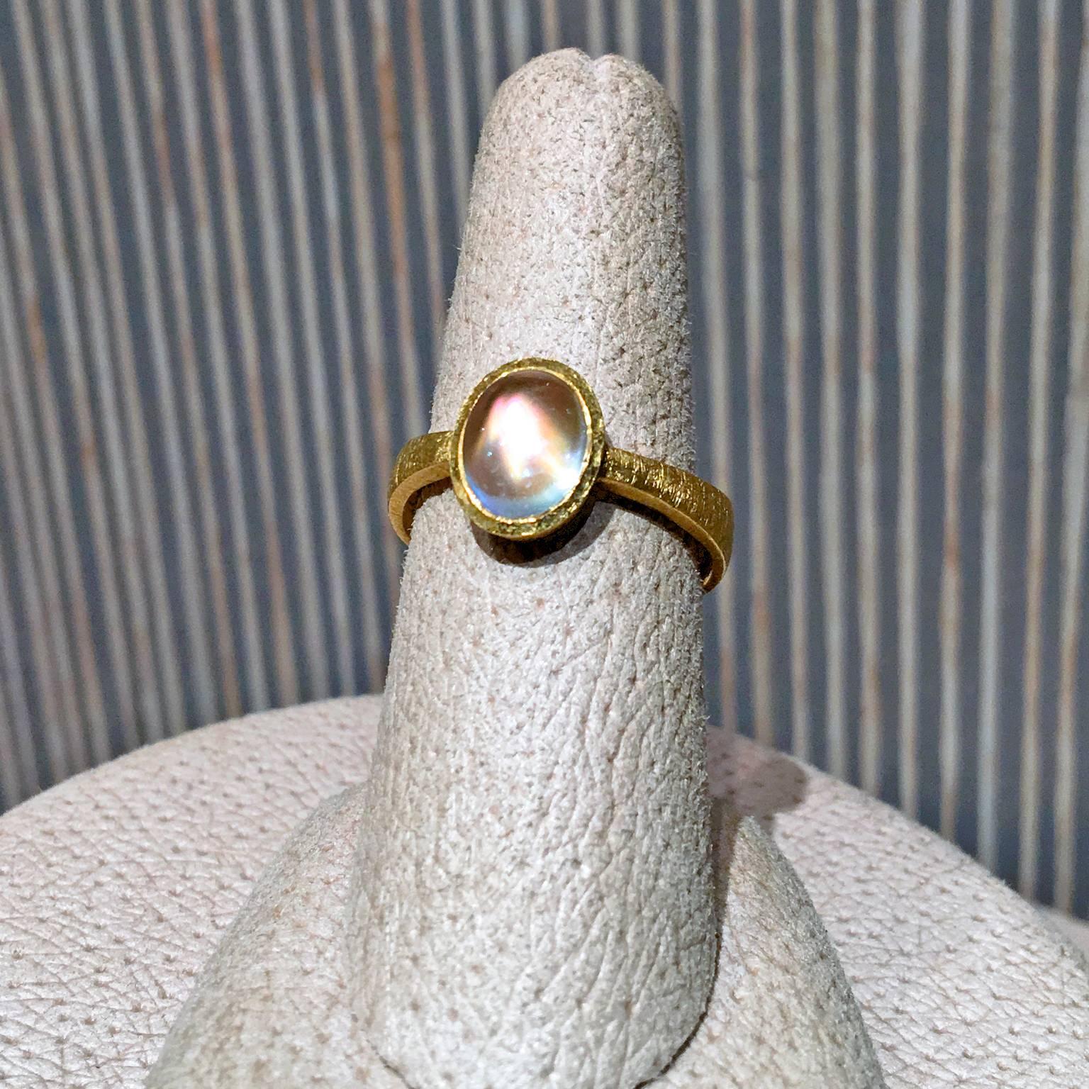 Devta Doolan Extraordinary Pink Orange Rainbow Moonstone Matte Gold Ring In New Condition In Dallas, TX