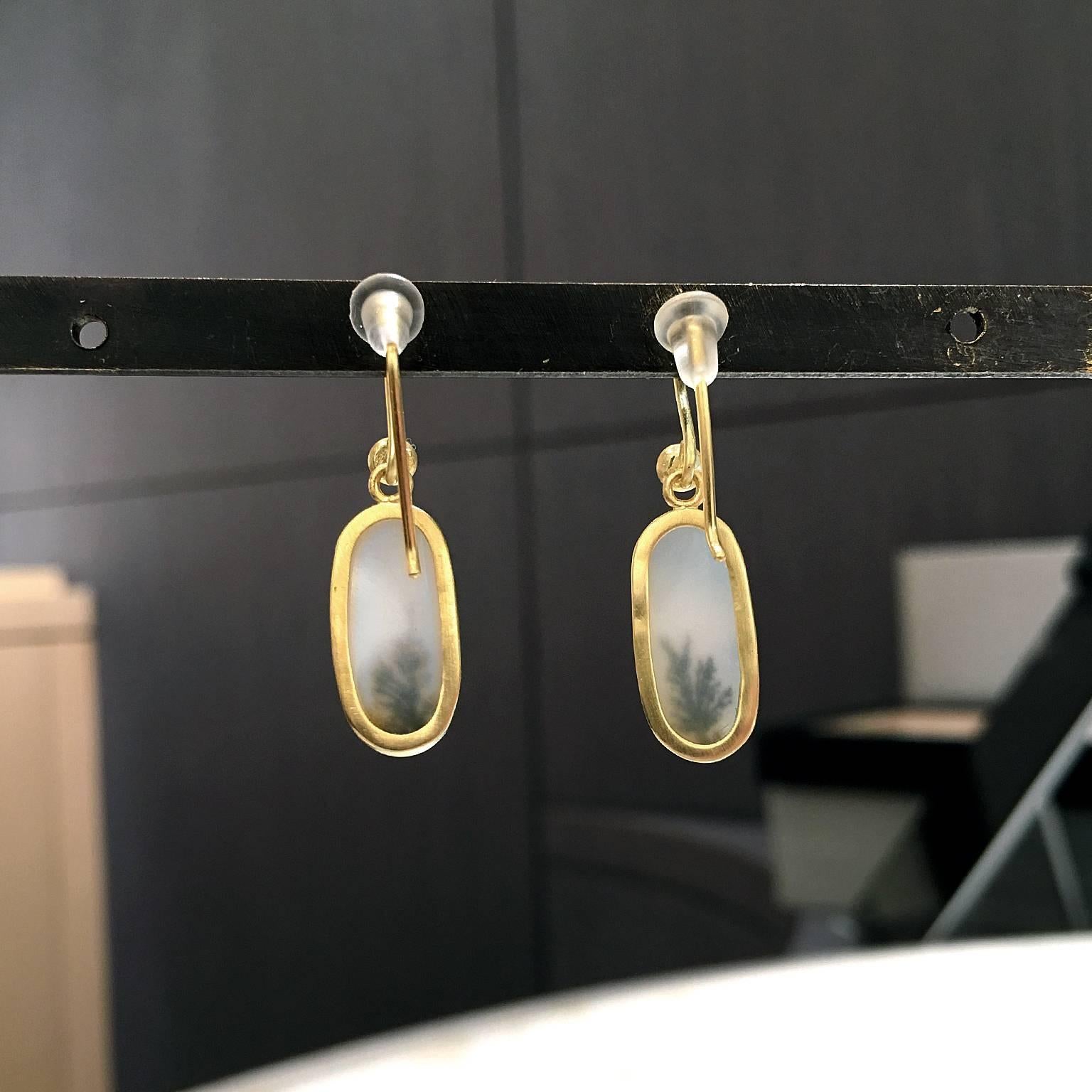 One of a Kind Translucent White and Black Dendrite Agate Diamond Dangle Earrings In New Condition In Dallas, TX