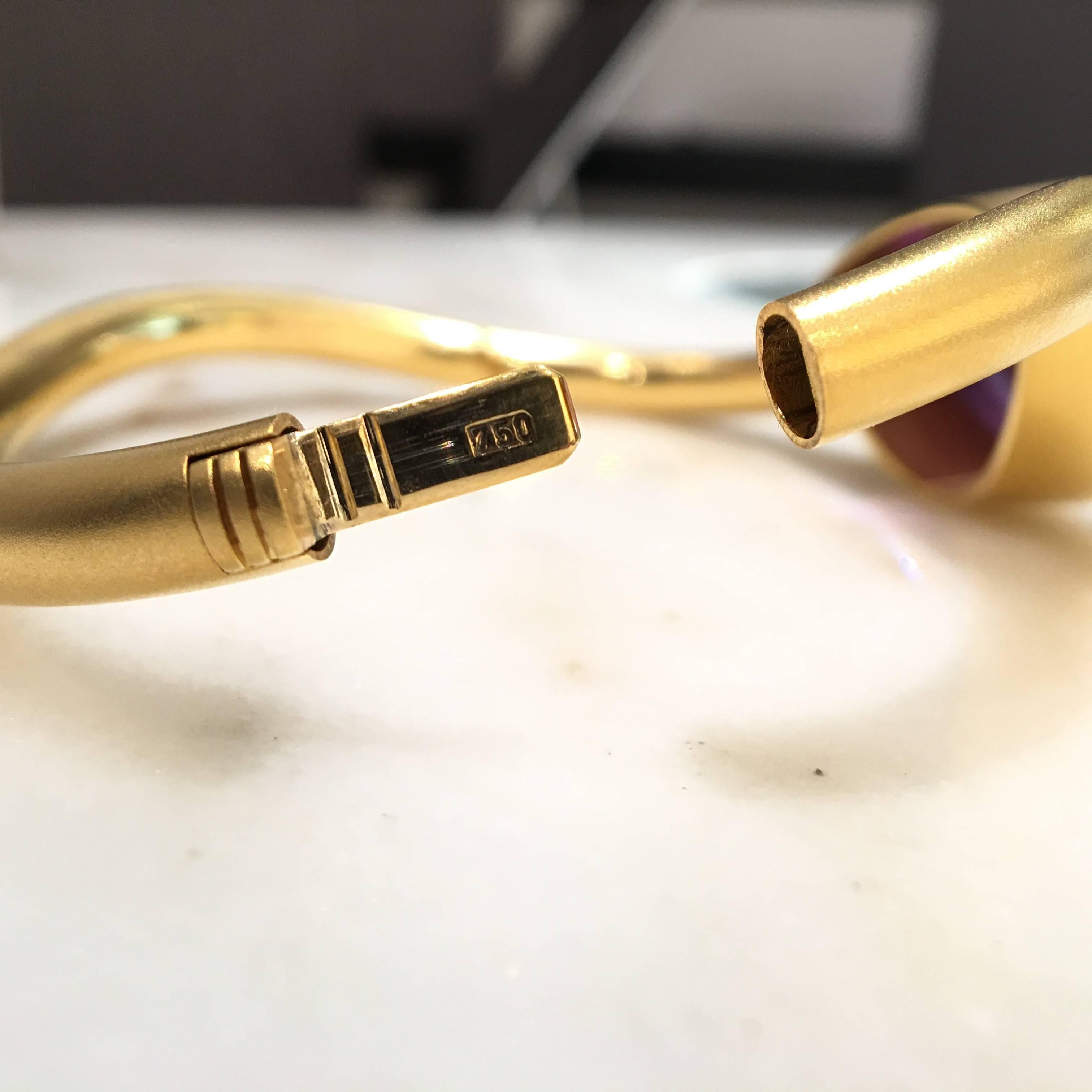 Atelier Munsteiner Custom Cut Amethyst Satin Gold Curved Cylinder Cuff Bracelet 2