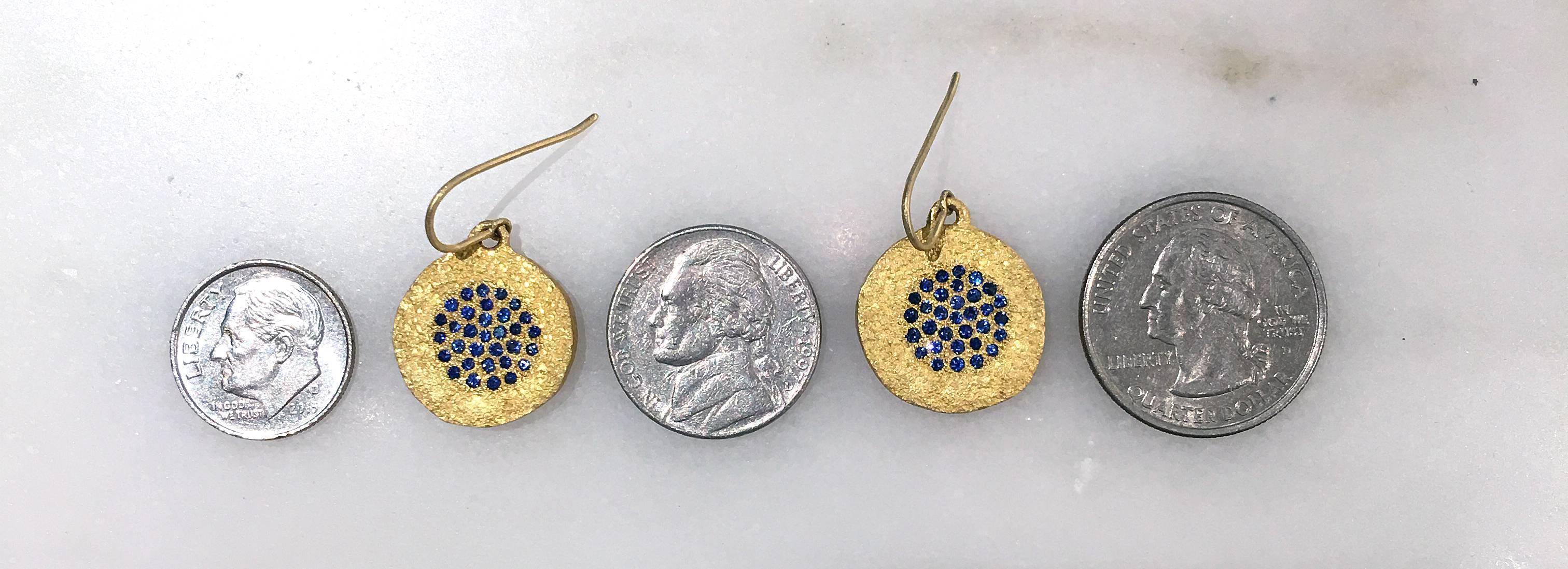 Devta Doolan Fine Blue Sapphire Sprinkle Coin Drop Earrings In New Condition In Dallas, TX
