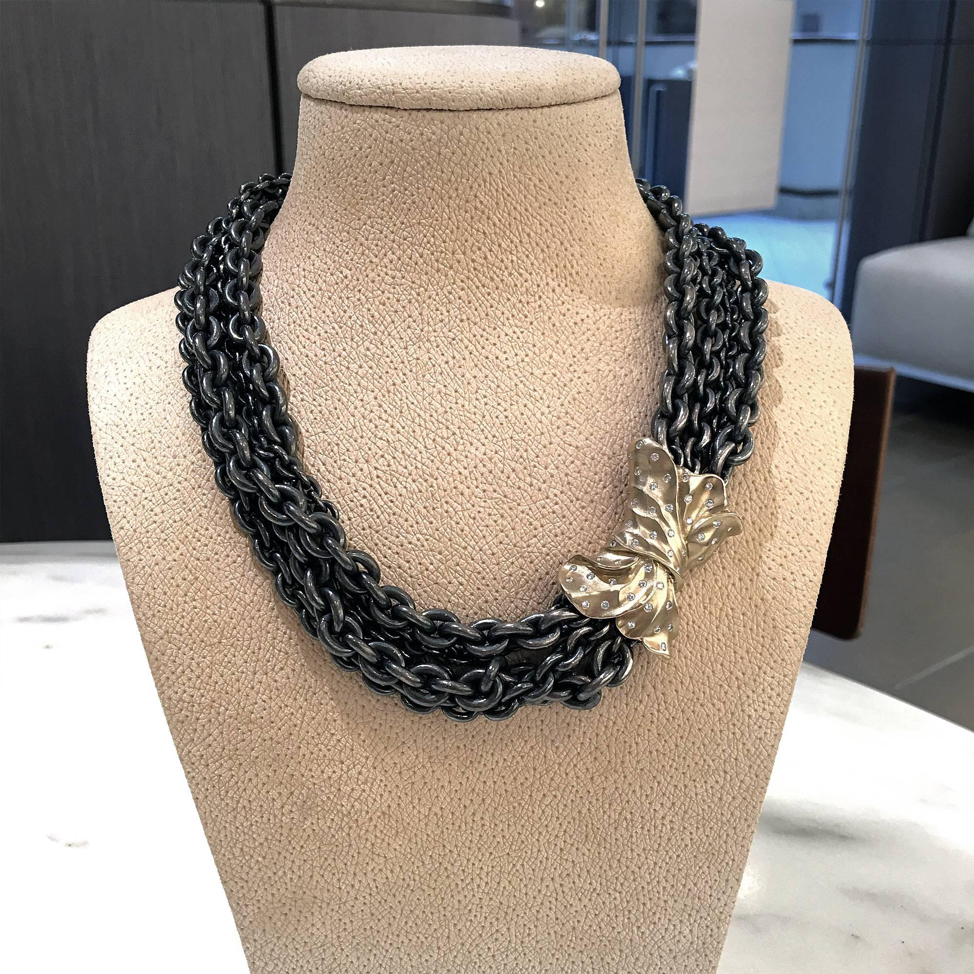 Artist Boregaard White Diamond Embedded Beige Gold Bow Wrapped Chain Necklace