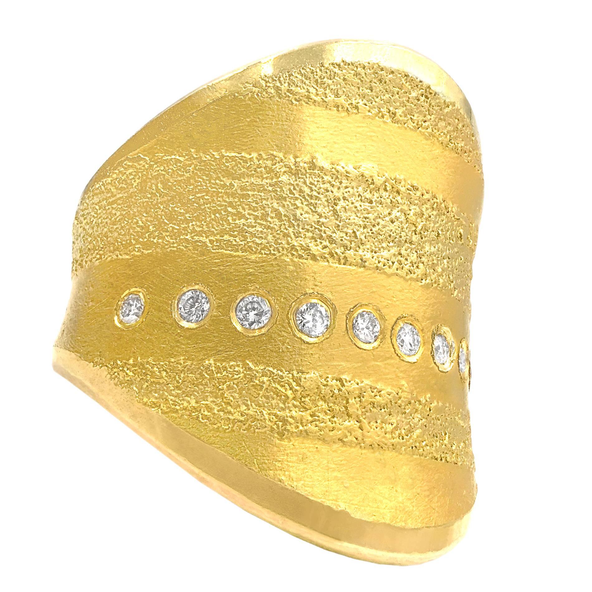 Atelier Zobel One of a Kind Round Diamond Golden Curve Ring