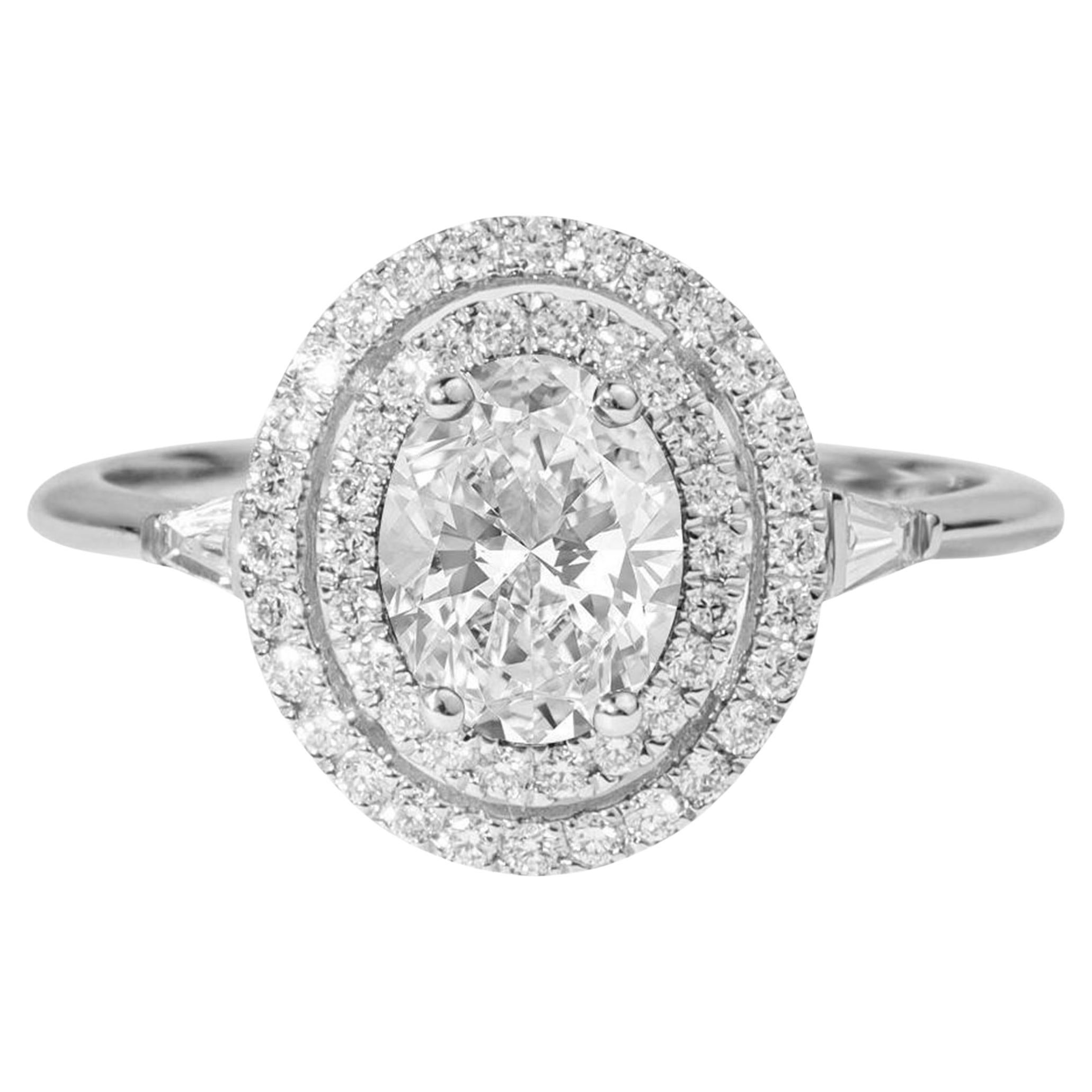 Anillo de compromiso con doble halo de diamantes talla oval de 1,5 ct certificado por el GIA - Oro blanco de 18 quilates