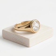 Bague cachet pour homme en or jaune 18 carats, sertie d'un diamant rond taille rose de 1 carat certifié par le GIA