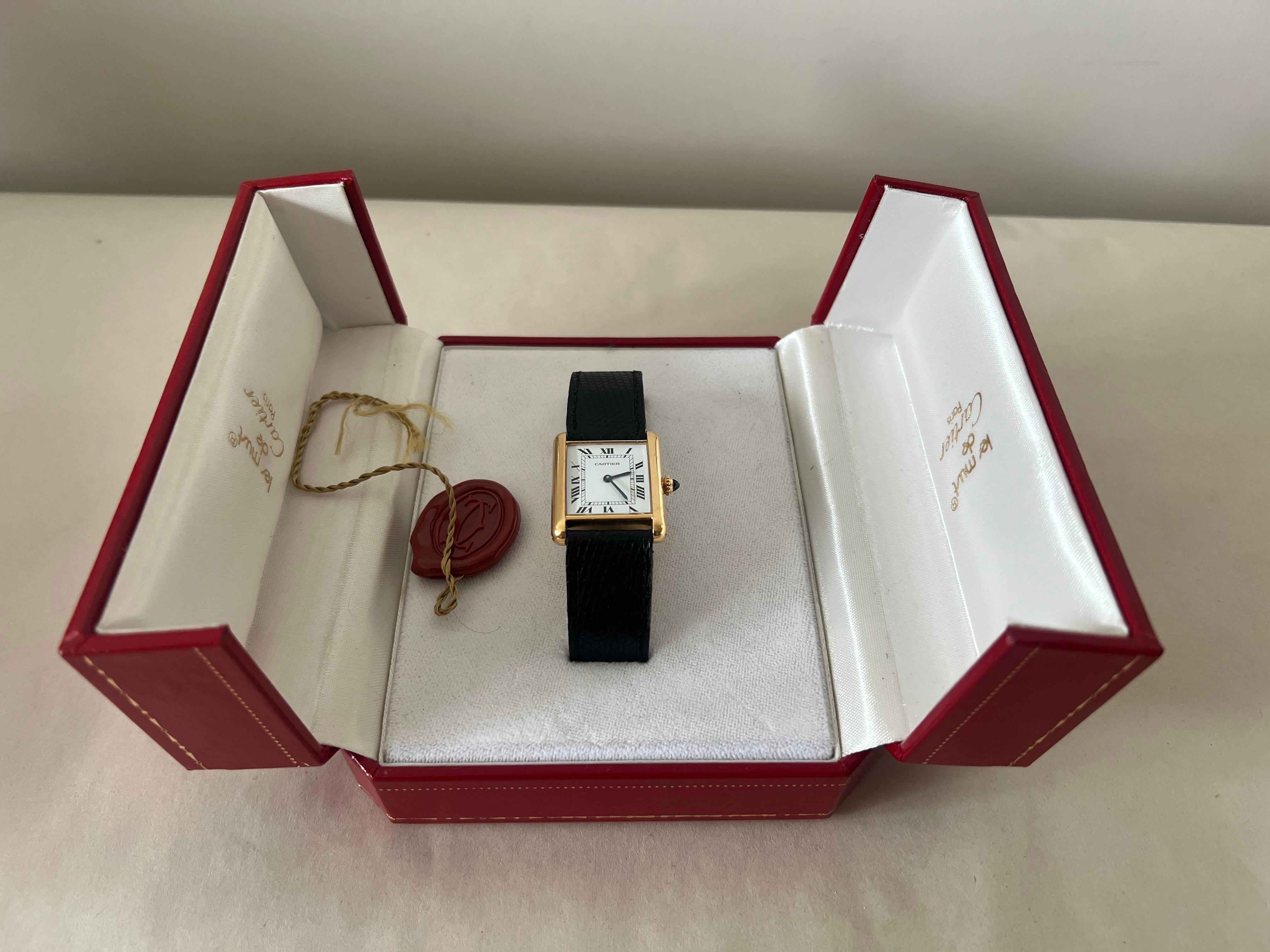 ¡Cartier Tank Louis 18k Modelo 78086 Manual Winding Ca' 1980's Classic! en venta 10