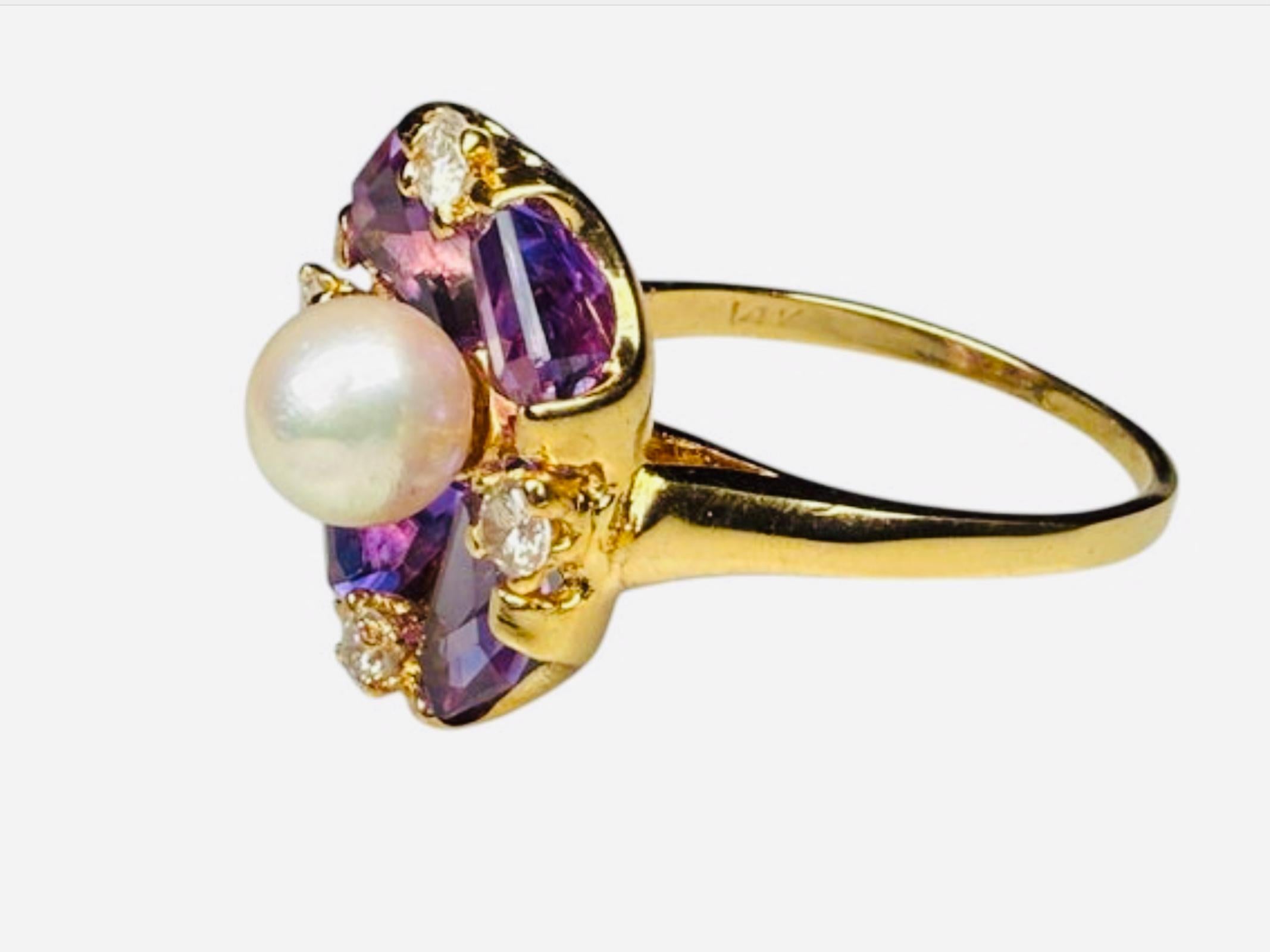 14K Gold Amethyst, Diamanten und Perlen Ring (Art nouveau) im Angebot